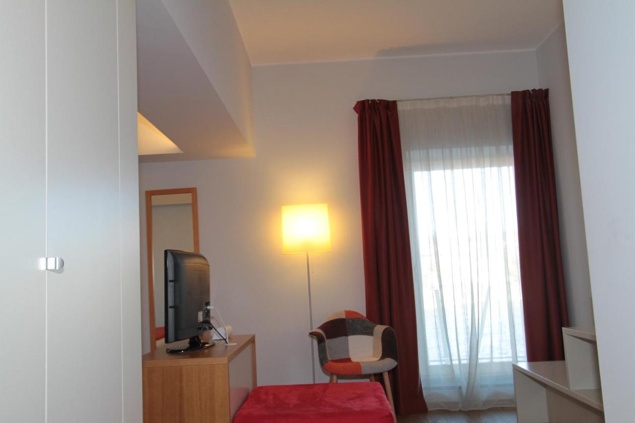 Hotel La Sosta Cisano Bergamasco Esterno foto